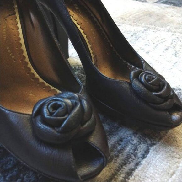 Kenneth Cole Reaction Leather Heels Peep Toe Brown Platform Size 8 - Picture 5 of 10